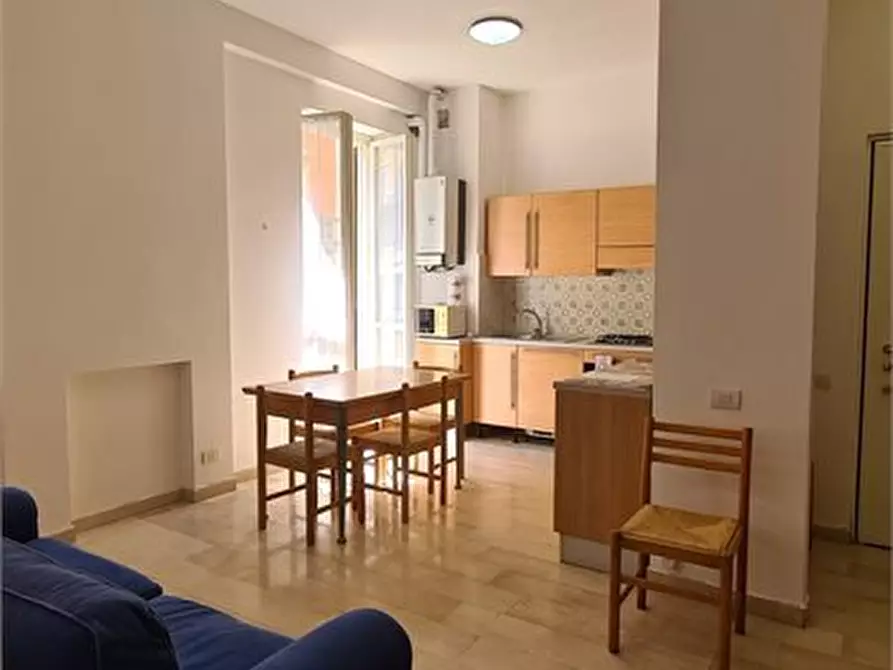 Immagine 7 di Appartamento in affitto  14 a Milano