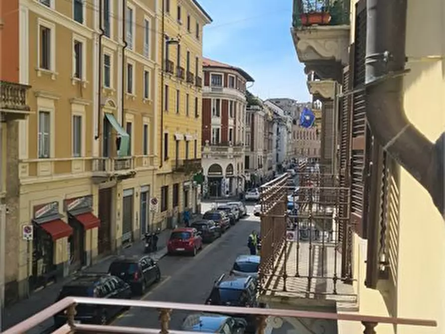 Immagine 1 di Appartamento in affitto  14 a Milano