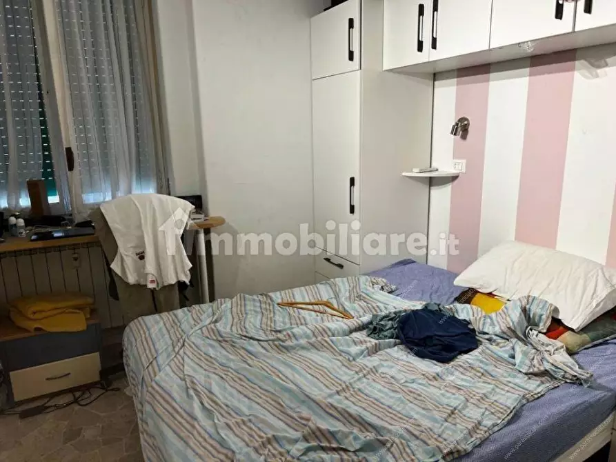 Immagine 5 di Appartamento in vendita  77 a Milano
