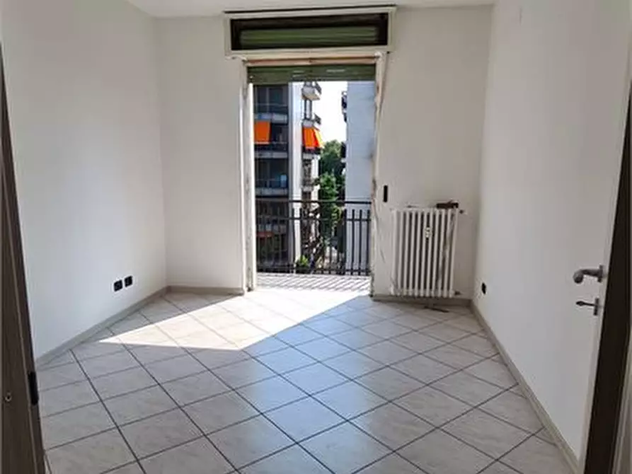 Immagine 2 di Appartamento in vendita  1 a Paderno Dugnano