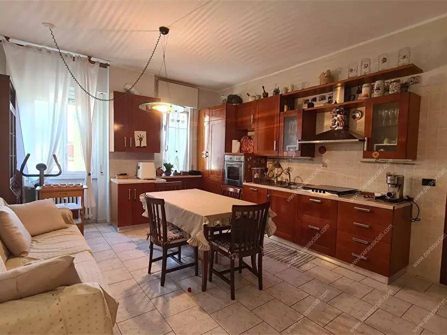 Immagine 1 di Appartamento in vendita  a Cologno Monzese