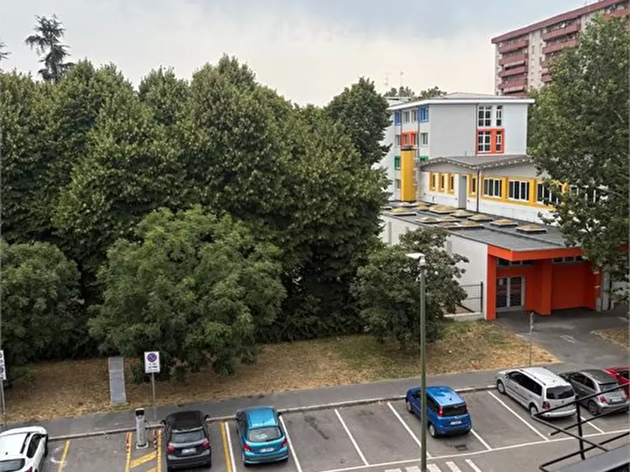 Immagine 3 di Appartamento in vendita  a Sesto San Giovanni