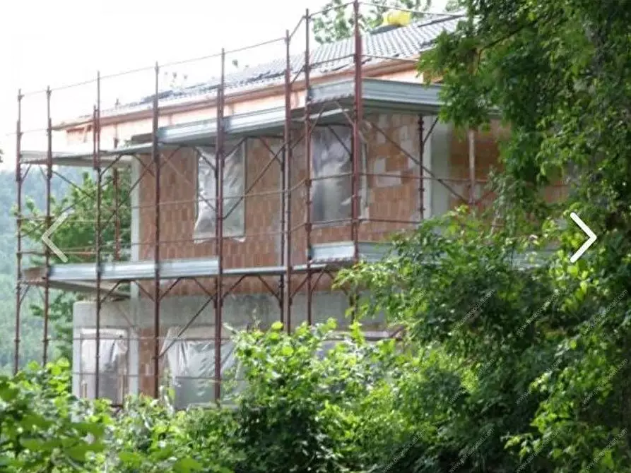 Immagine 4 di Villa in vendita  8 a Compiano