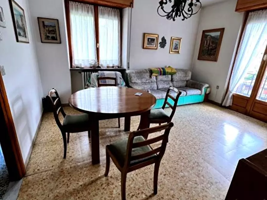 Immagine 5 di Appartamento in vendita  a Chiesa In Valmalenco