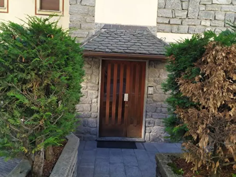 Immagine 4 di Appartamento in vendita  a Chiesa In Valmalenco