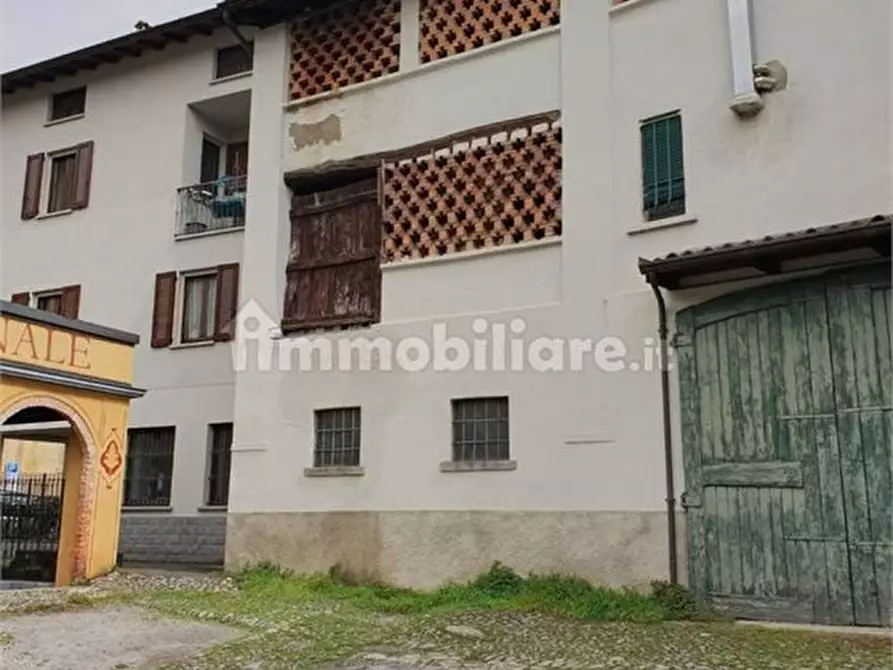 Immagine 4 di Palazzo in vendita  36-38 a Asso