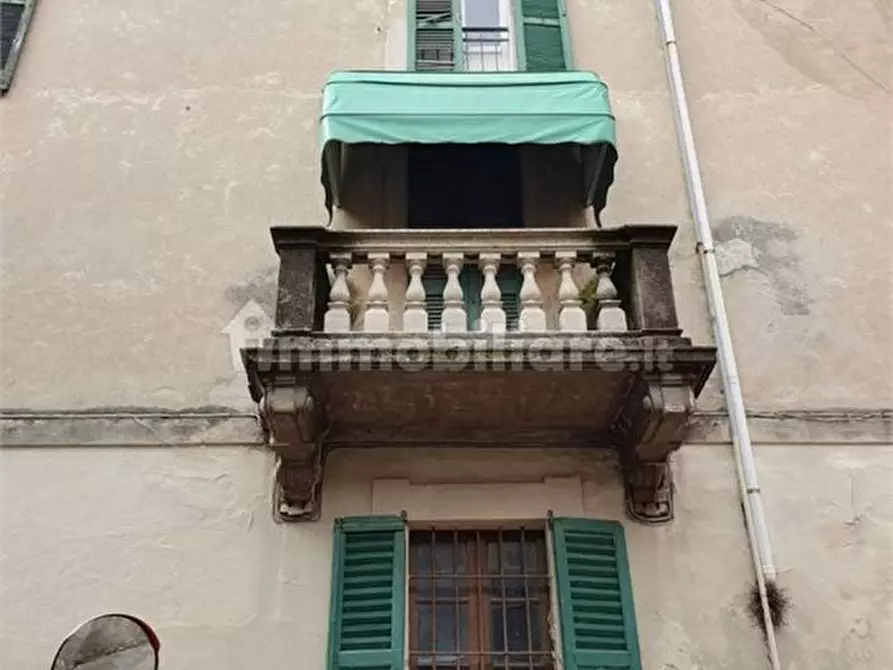 Immagine 7 di Palazzo in vendita  36-38 a Asso
