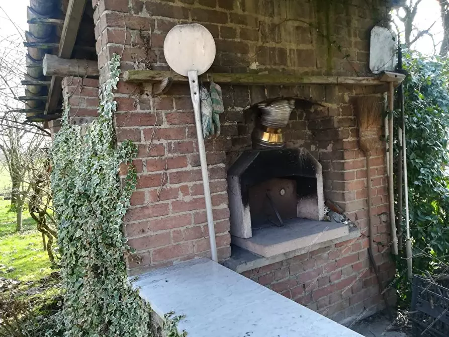 Immagine 8 di Rustico / casale in vendita  a Casei Gerola