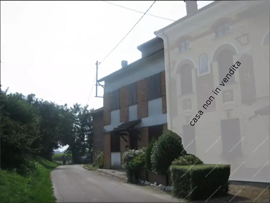 Immagine 2 di Rustico / casale in vendita  a Casei Gerola
