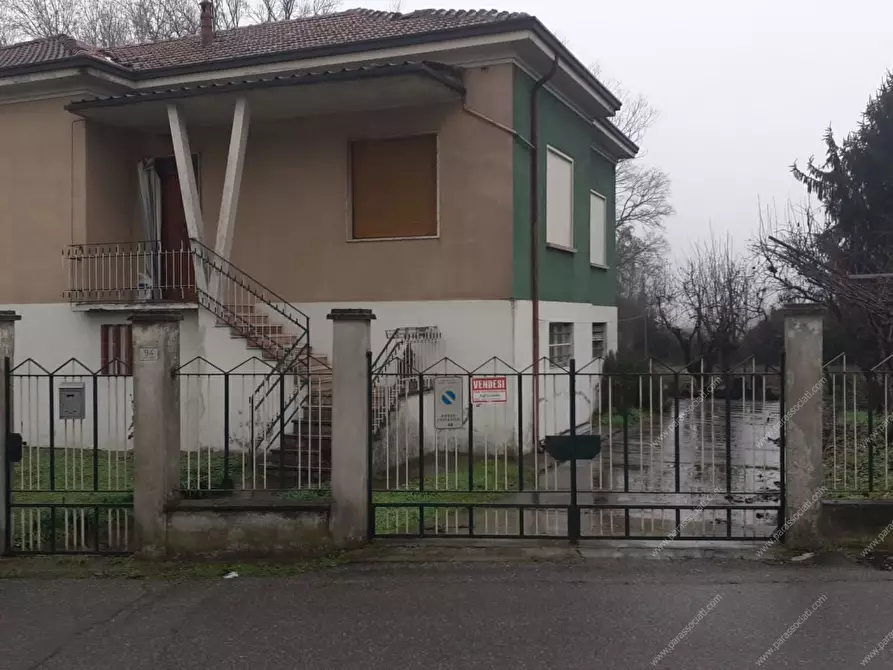 Immagine 4 di Casa semindipendente in vendita  a Casei Gerola