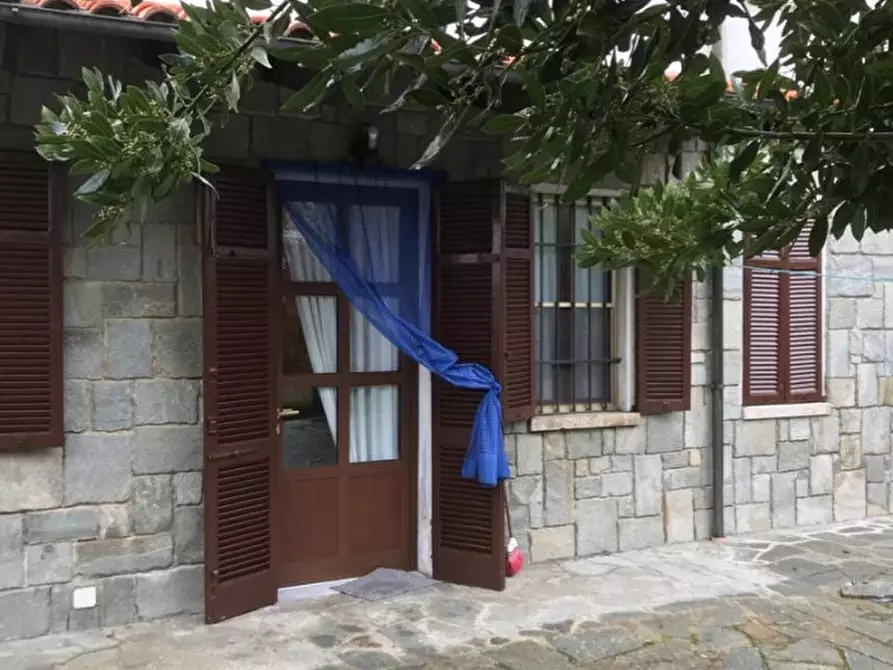 Immagine 1 di Villa in vendita  a Casei Gerola