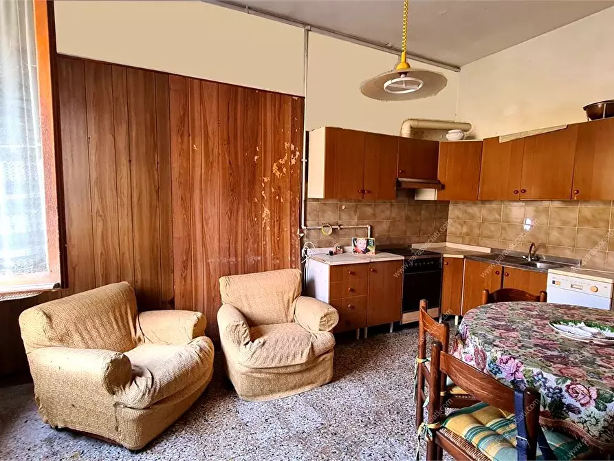 Immagine 4 di Rustico / casale in vendita  7 a Gambarana