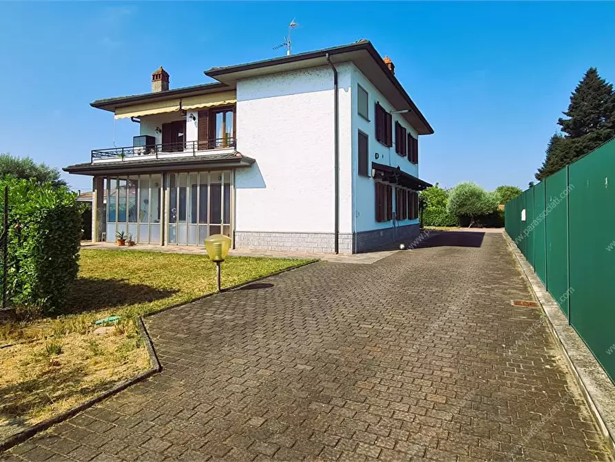 Immagine 5 di Villa in vendita  26 a Miradolo Terme