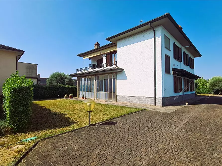 Immagine 7 di Villa in vendita  26 a Miradolo Terme