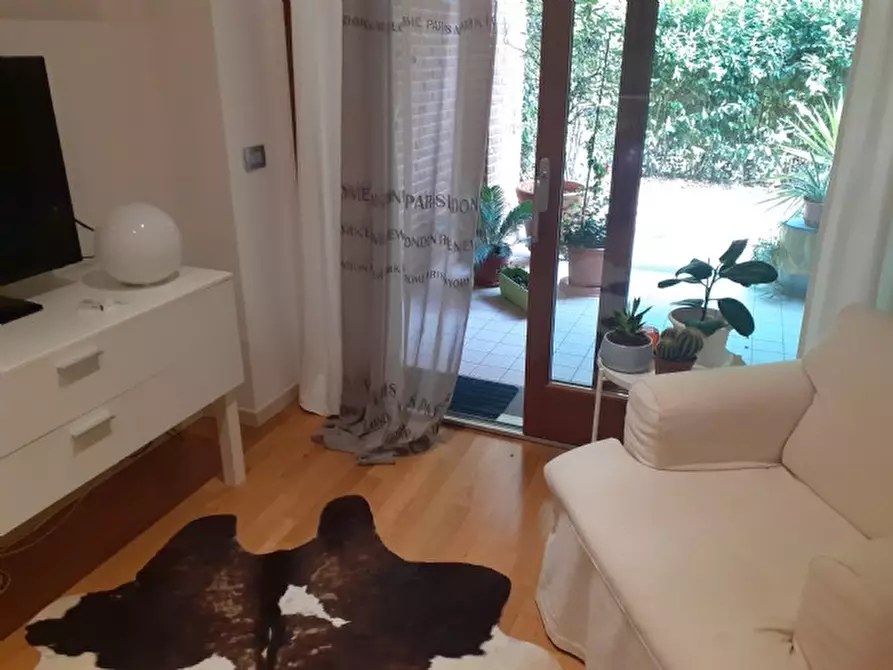 Immagine 1 di Appartamento in affitto  a Collecchio