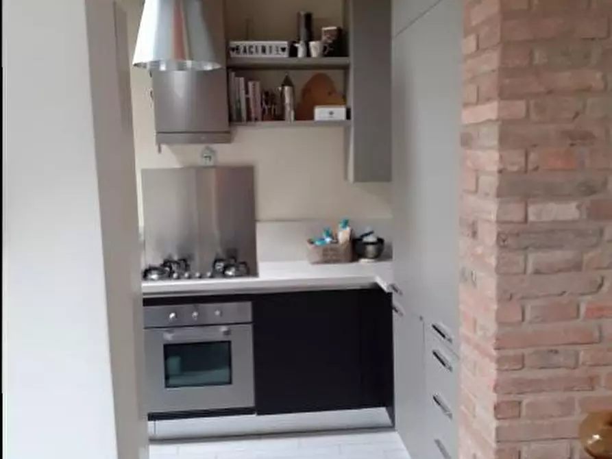 Immagine 3 di Appartamento in affitto  a Parma