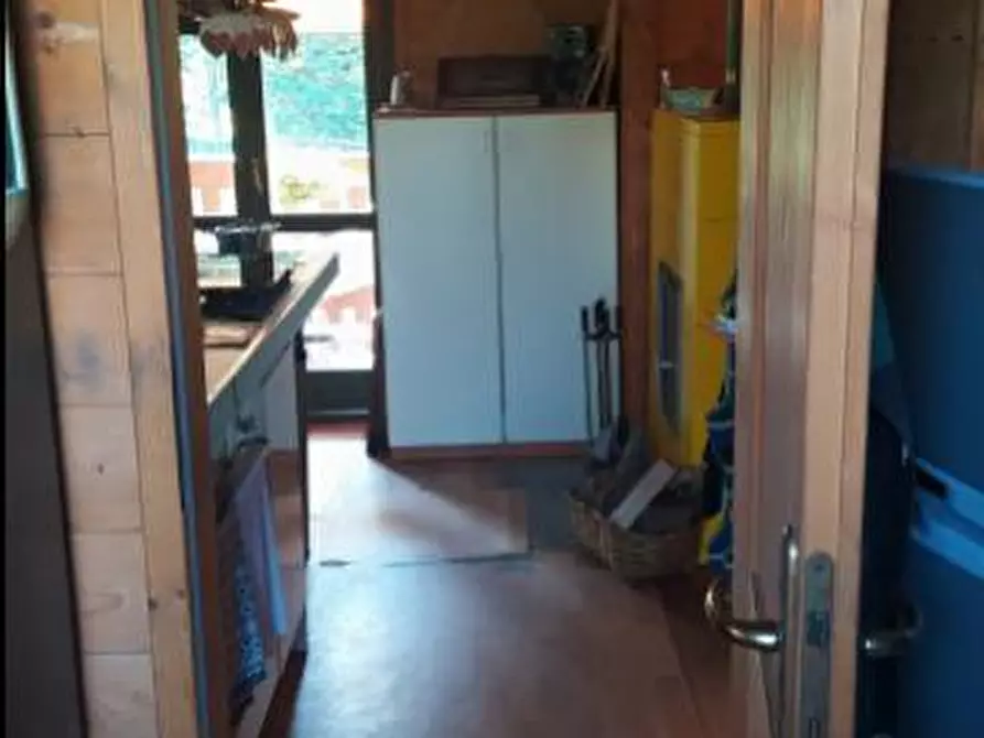 Immagine 3 di Villa in vendita  a Valmozzola