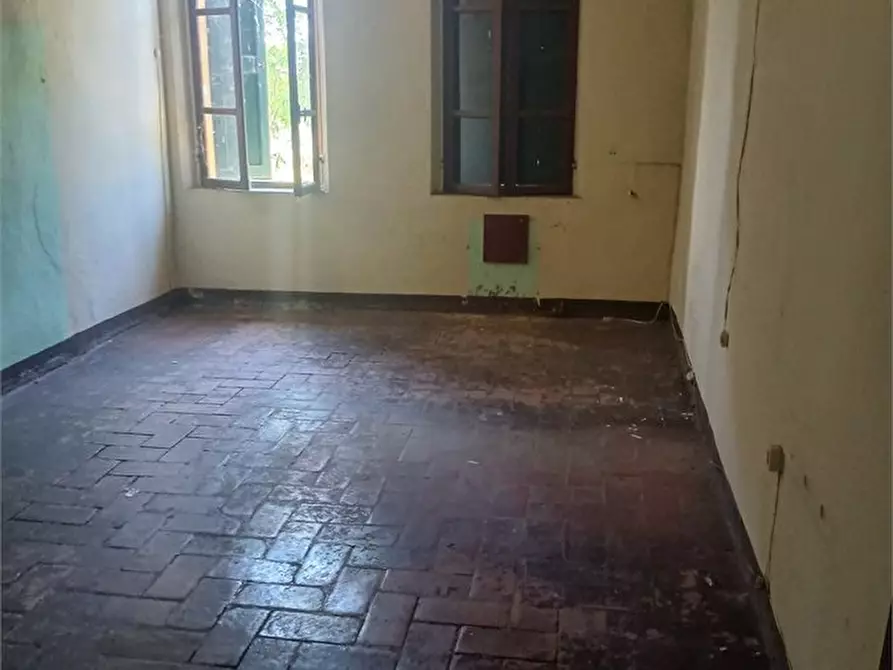 Immagine 3 di Villa in vendita  a Parma