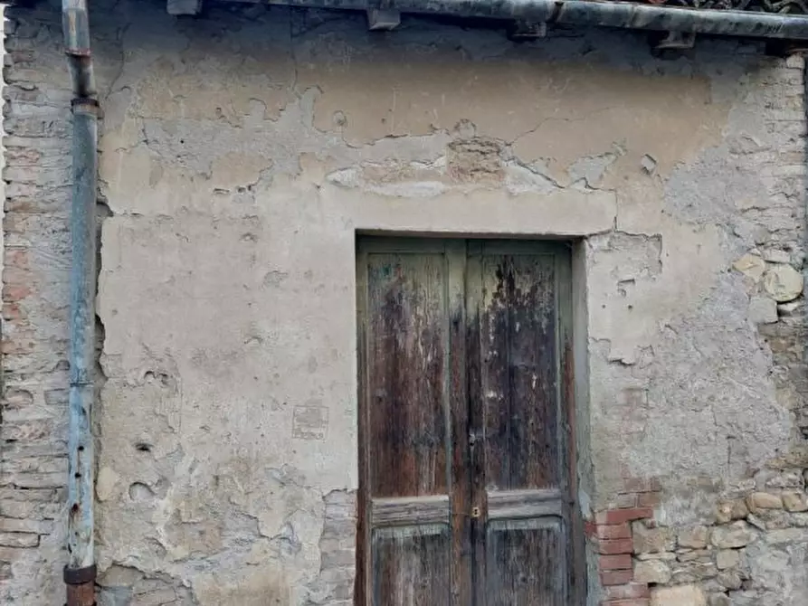 Immagine 2 di Casa semindipendente in vendita  a Felino