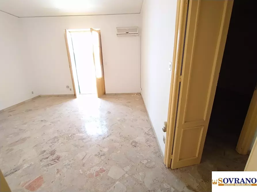 Immagine 5 di Villa in vendita  a Capannori