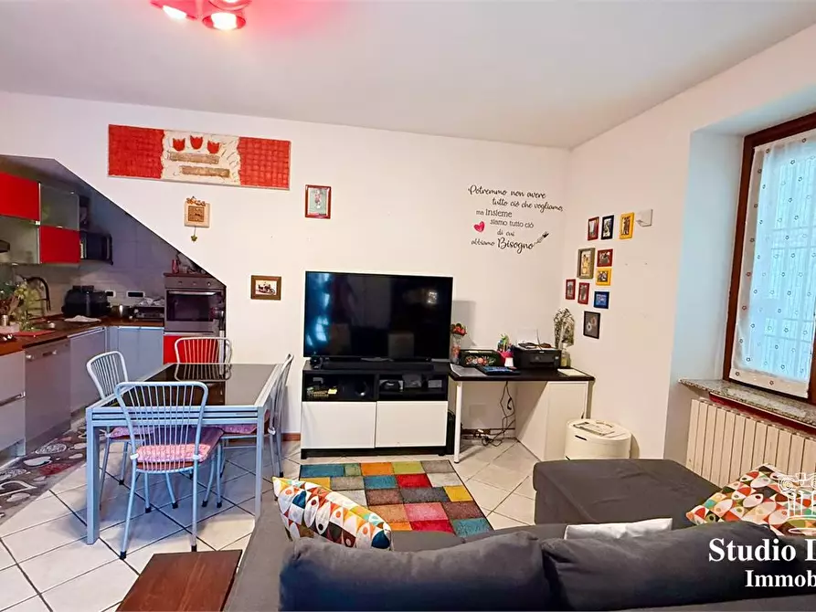 Immagine 9 di Appartamento in vendita  8 a Sovico