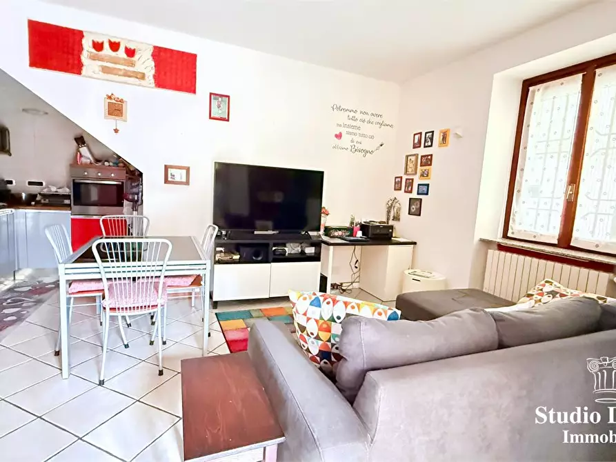 Immagine 5 di Appartamento in vendita  8 a Sovico
