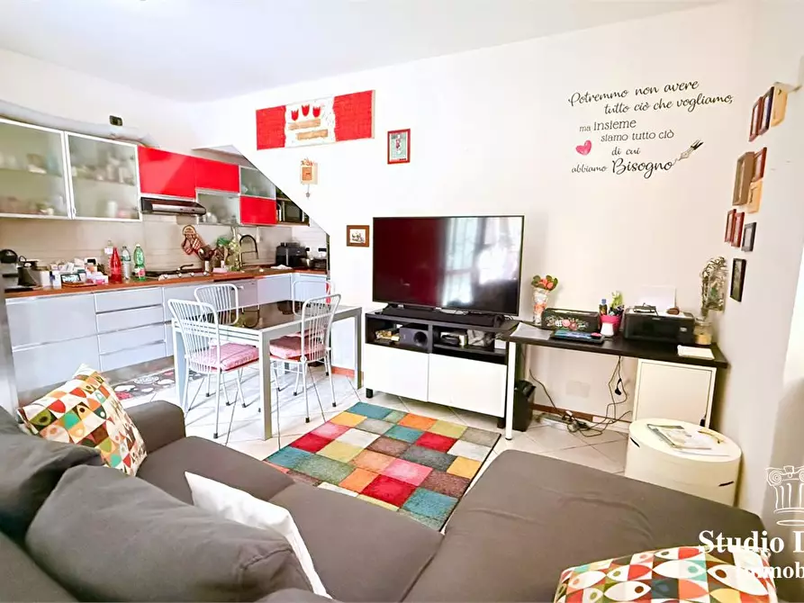 Immagine 4 di Appartamento in vendita  8 a Sovico