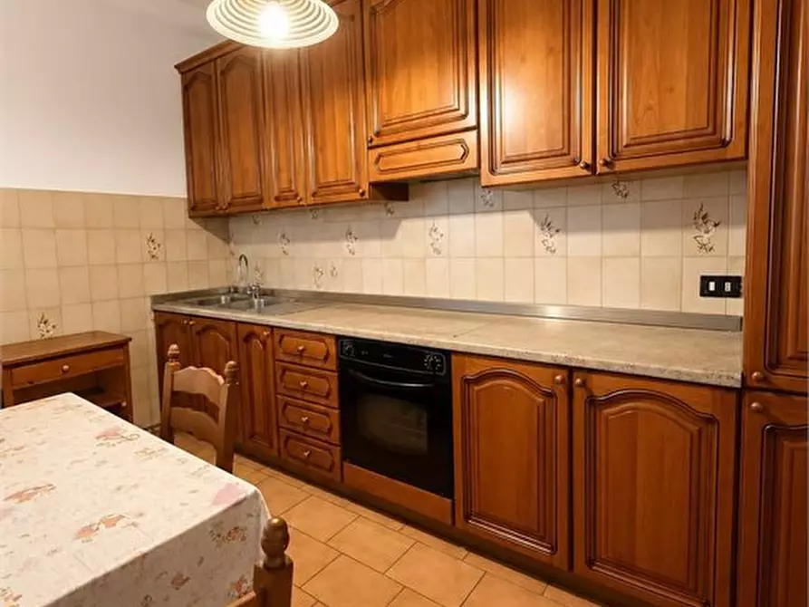 Immagine 8 di Appartamento in vendita  21 a Carate Brianza