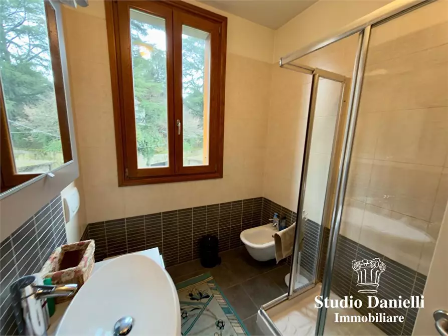 Immagine 8 di Appartamento in vendita  2 a Carate Brianza