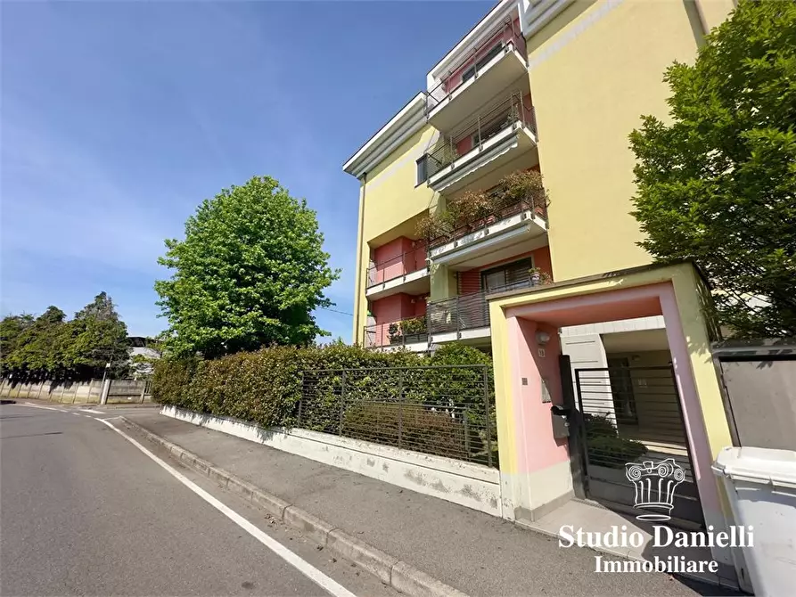 Immagine 2 di Appartamento in vendita  19 a Lissone