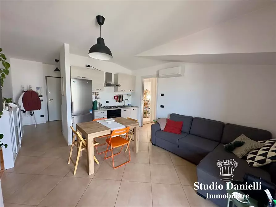Immagine 8 di Appartamento in vendita  19 a Lissone