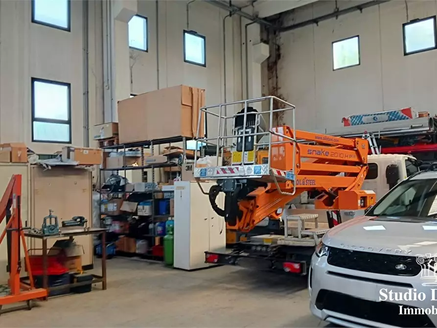 Immagine 3 di Capannone industriale in vendita  24 a Lissone