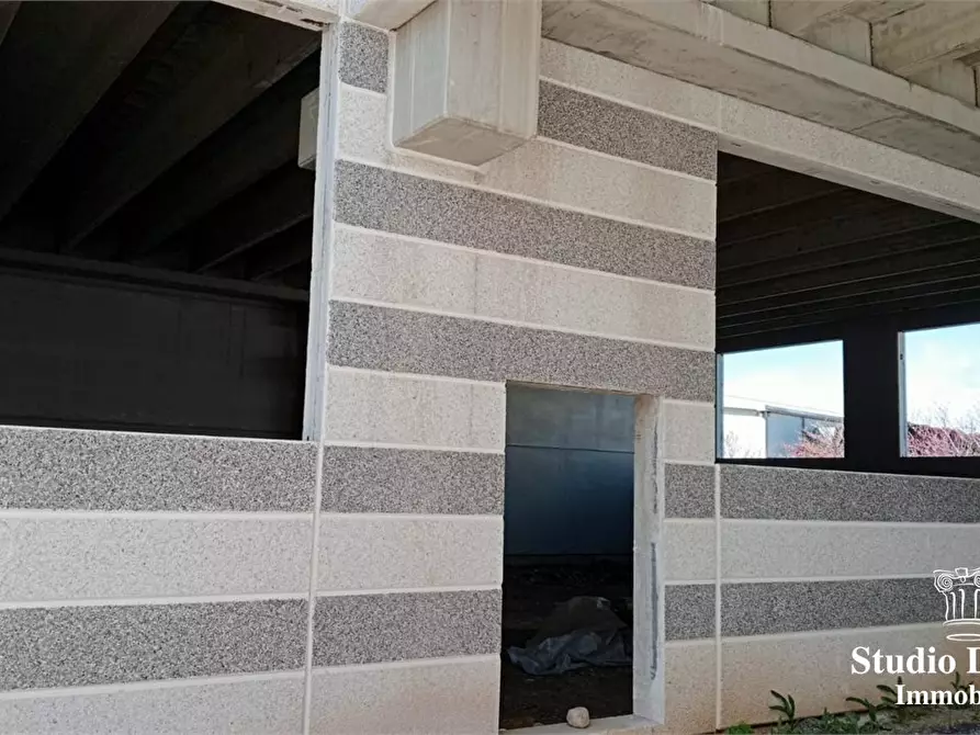 Immagine 5 di Capannone industriale in vendita  6 a Giussano