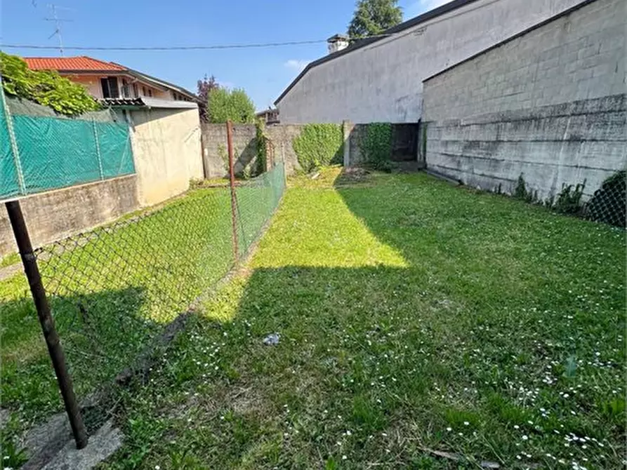Immagine 4 di Casa indipendente in vendita  8 a Carate Brianza
