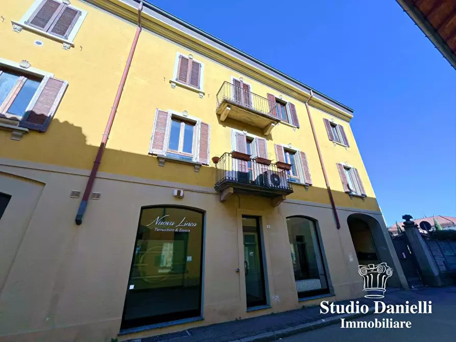 Immagine 1 di Ufficio in vendita  5 a Carate Brianza