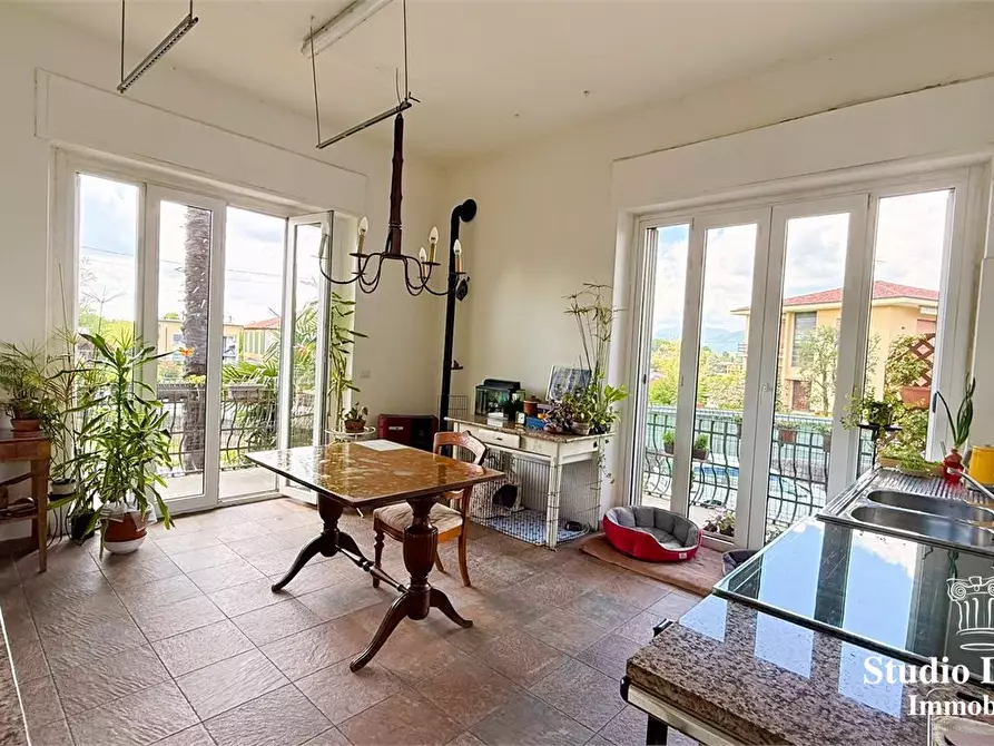 Immagine 6 di Villa in vendita  42 a Sirtori
