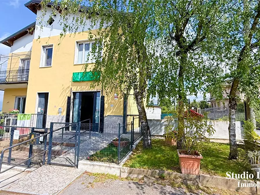 Immagine 5 di Villa in vendita  42 a Sirtori