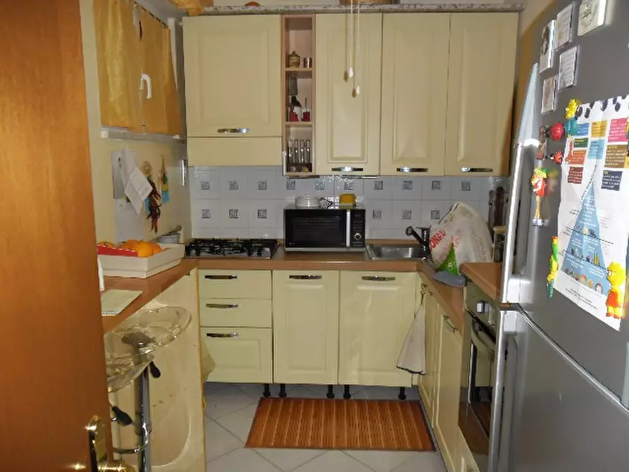 Immagine 4 di Appartamento in vendita  a Carrara