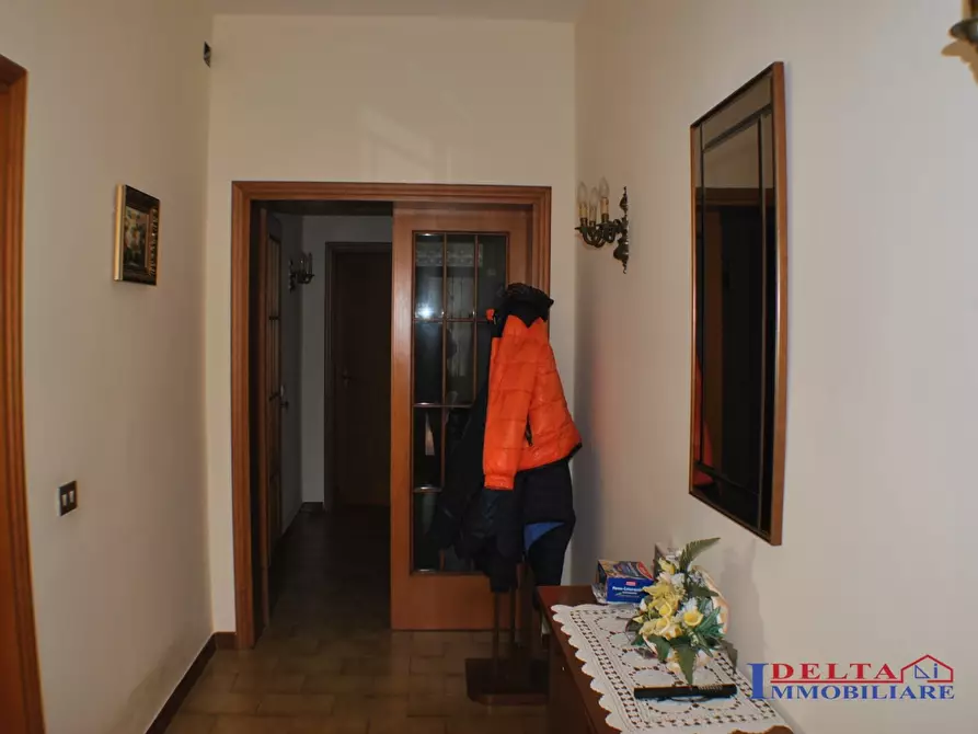 Immagine 3 di Villa in vendita  a Santa Luce