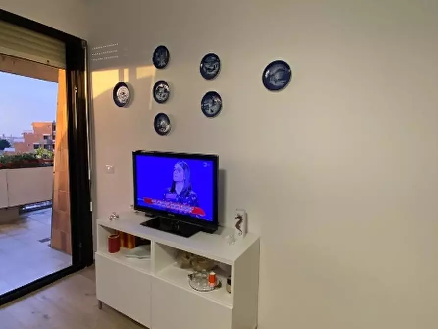 Immagine 5 di Appartamento in affitto  a Livorno