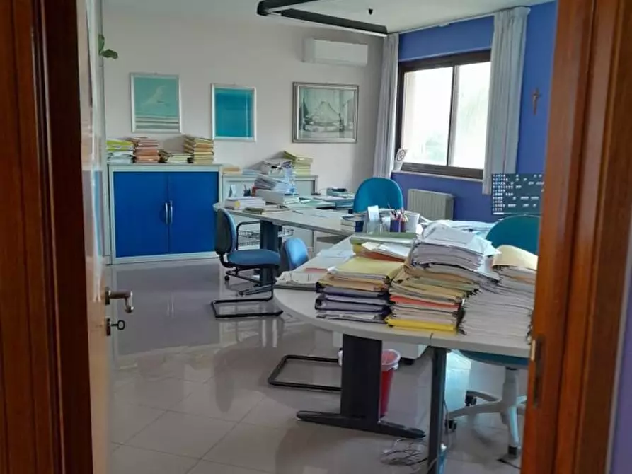 Immagine 1 di Ufficio in affitto  a Ragusa