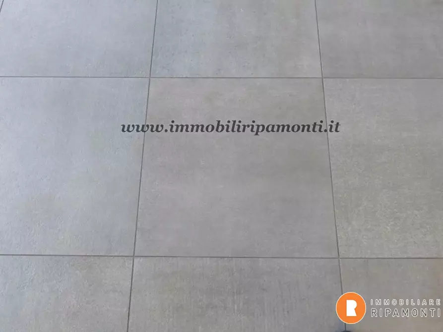 Immagine 5 di Capannone industriale in vendita  a Lecco