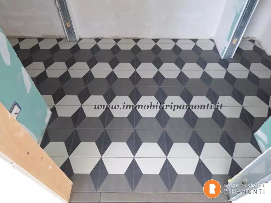 Immagine 6 di Capannone industriale in vendita  a Lecco