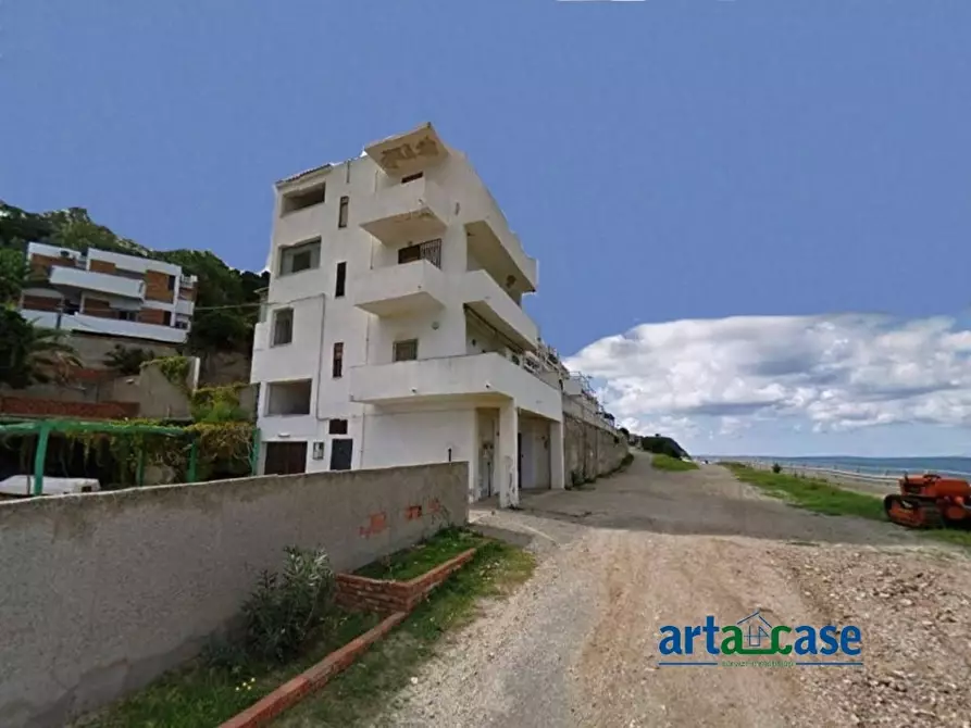 Immagine 3 di Appartamento in vendita  a Messina