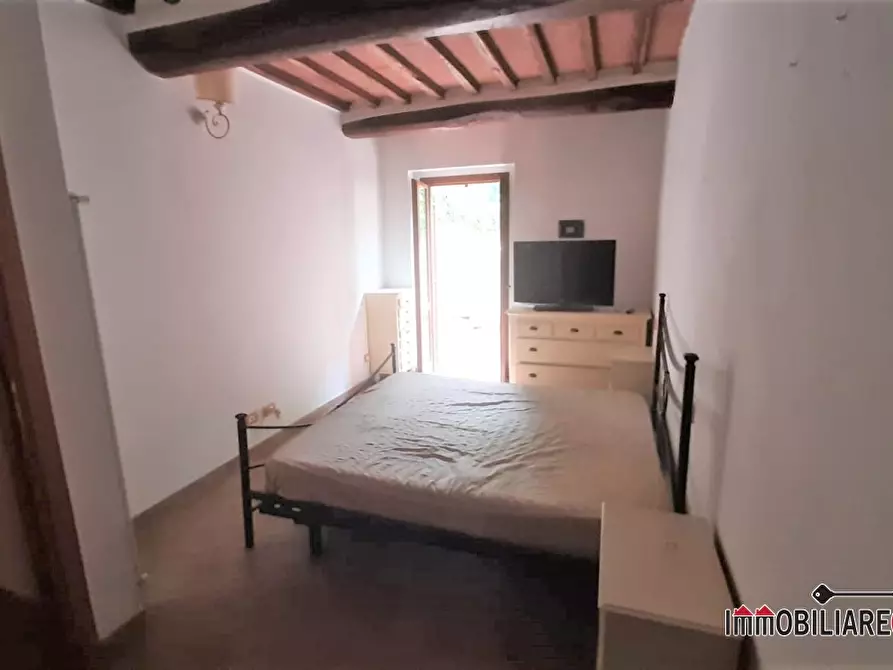 Immagine 4 di Appartamento in vendita  a Radicondoli