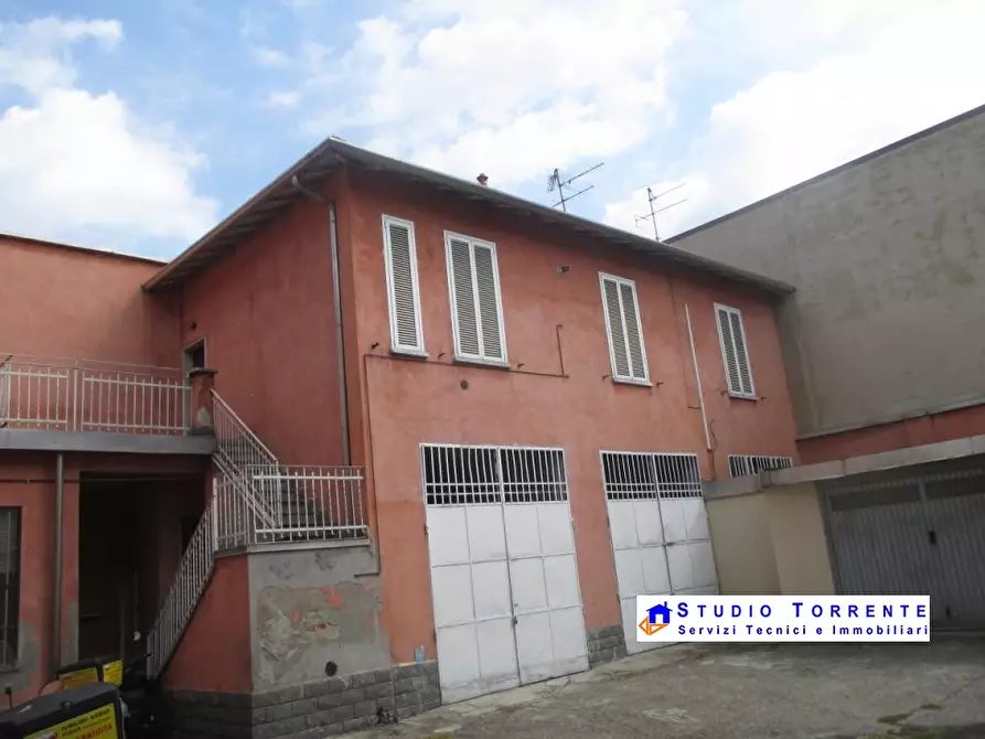 Immagine 4 di Palazzo in vendita  142 a Cormano