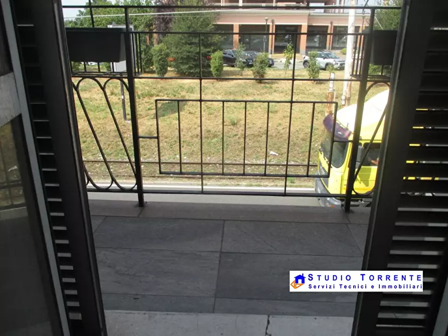 Immagine 5 di Palazzo in vendita  142 a Cormano