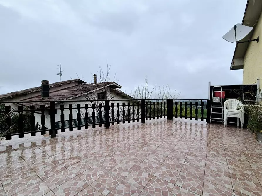 Immagine 9 di Appartamento in vendita  24 a Casalincontrada