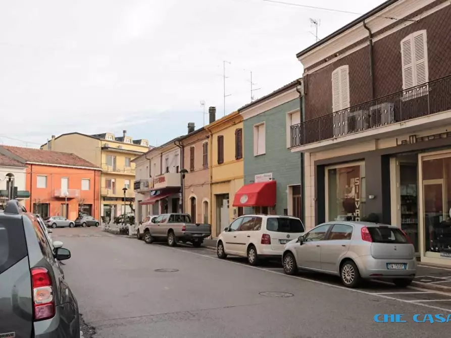 Immagine 10 di Ufficio in vendita  a Morciano Di Romagna