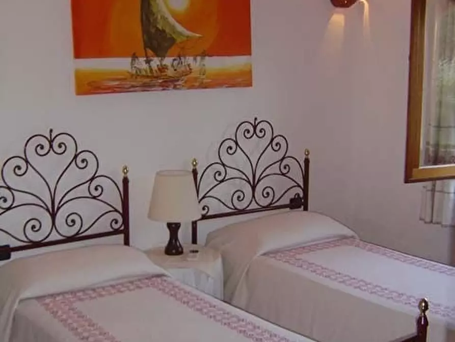 Immagine 10 di Villa in affitto  a Arzachena